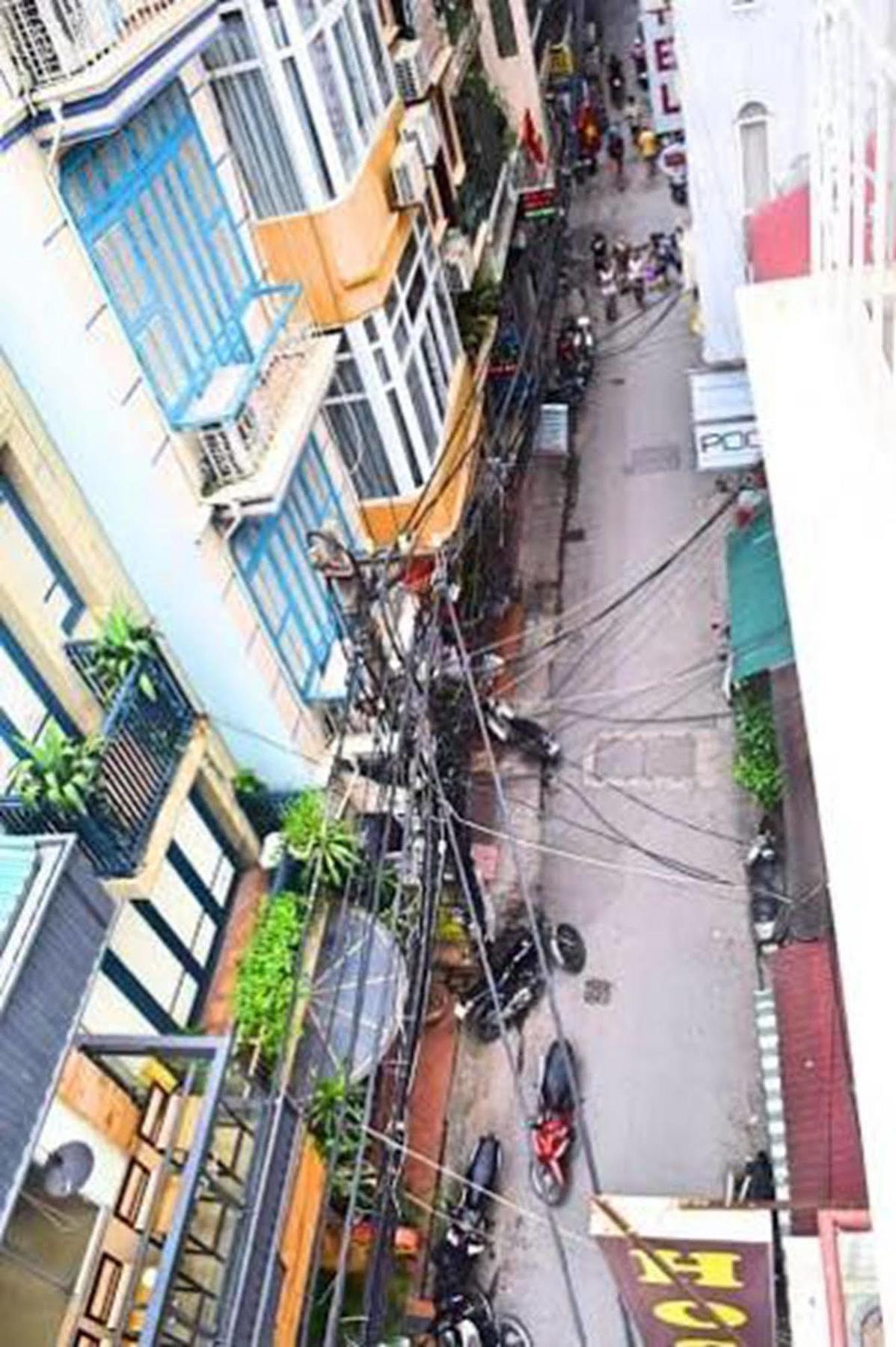 Hanoi Massive Hostel Exterior photo